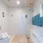 蒙特马尔酒店