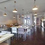 酒店 蒙特马尔酒店 3*