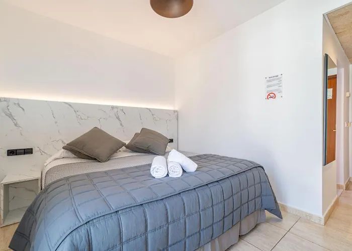 Montmar 3*