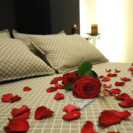 Montmar Roses