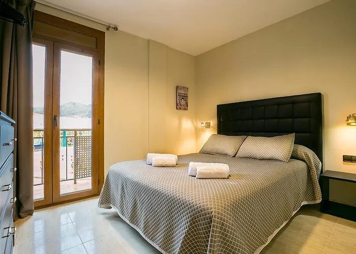 Montmar Hotel 3*